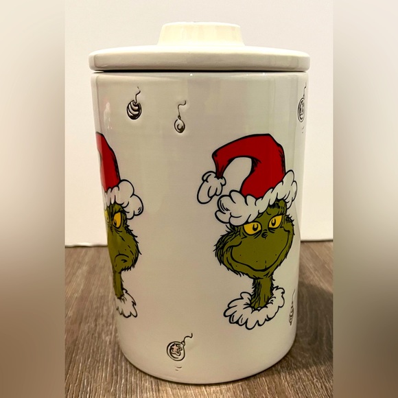 Grinch Other - YEAR OF THE GRINCH!! Cute Grinch Canister!!